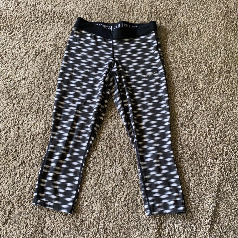 Nike dri fit leggings